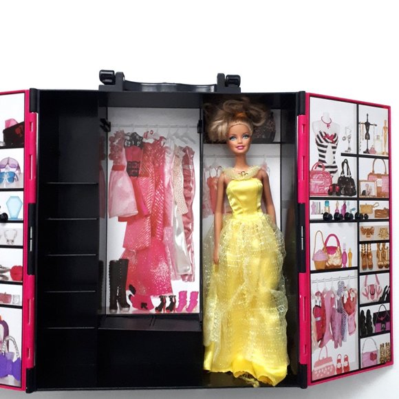 Barbie Fashionista Wardrobe Closet Carrying Case and Barbie Doll - Picture 6 of 13